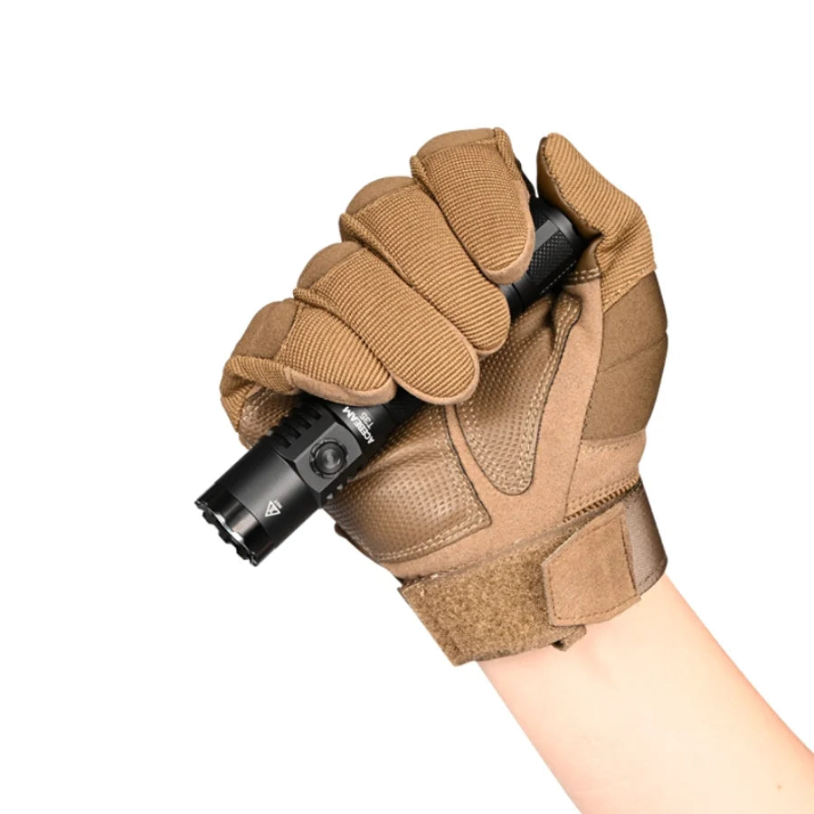 Lommelykt T35 Compact Tactical Flashlight