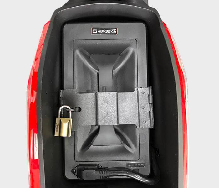 Batteribestytter for Super SOCO CU