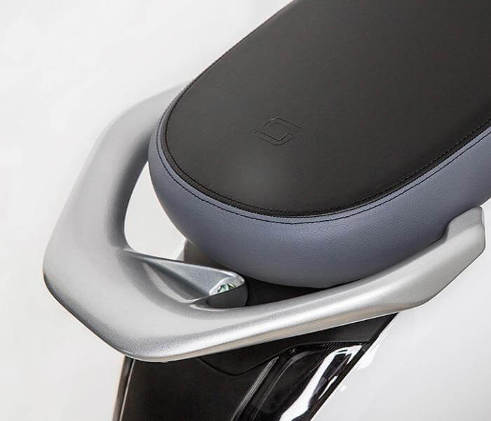 Stativ Bak for Super SOCO CU