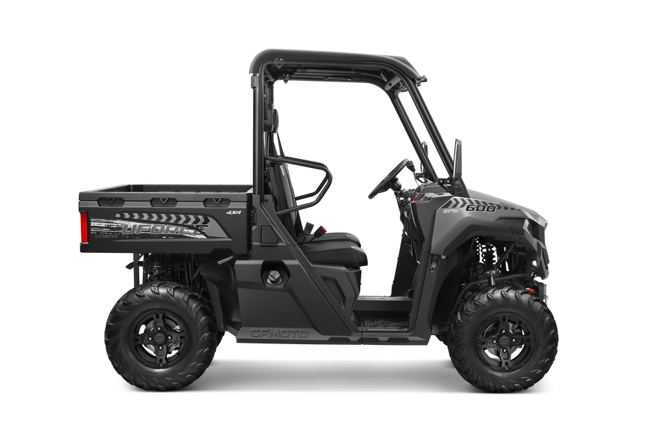 UFORCE 600 Traktor B - 60 km/t