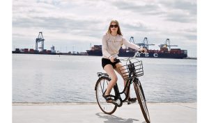 Damesykkel 28 AGNETE 7-gir 48cm Svart